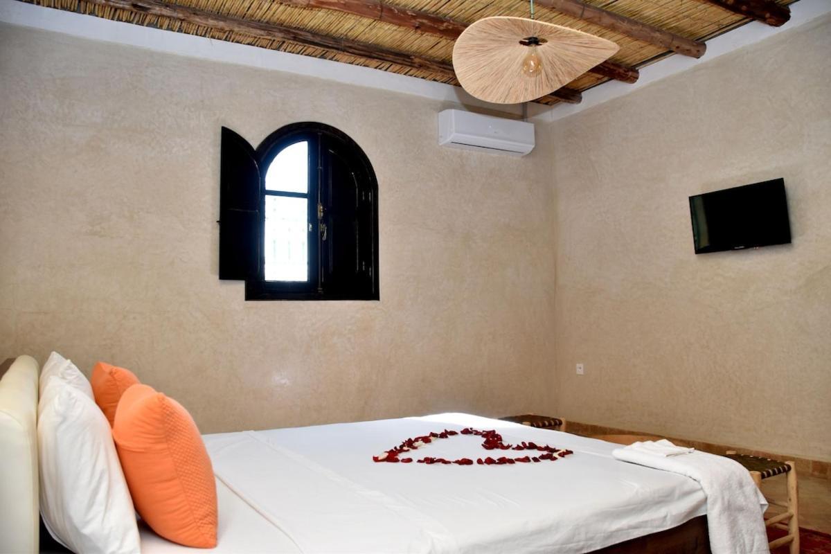 Dar-dawya On Hill, Not Overlooked * Marrakesh
