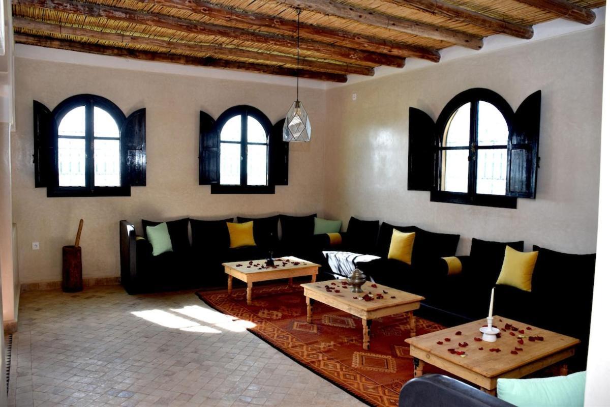 Dar-dawya On Hill, Not Overlooked Villa *