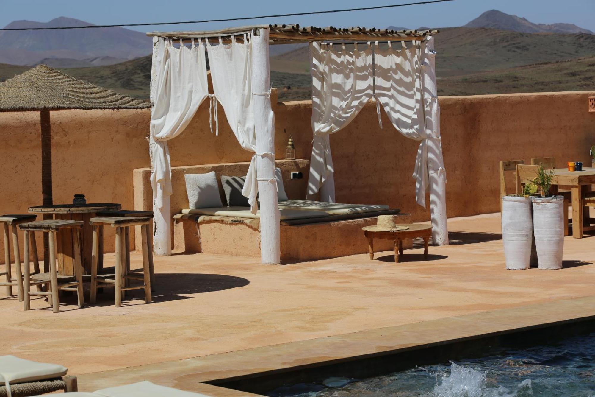 Villa Dar-dawya On Hill, Not Overlooked *